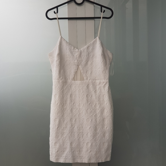 Zara trafaluc embroided strapped mini dress, Large, White, Spaghetti Stripe - Picture 2 of 10